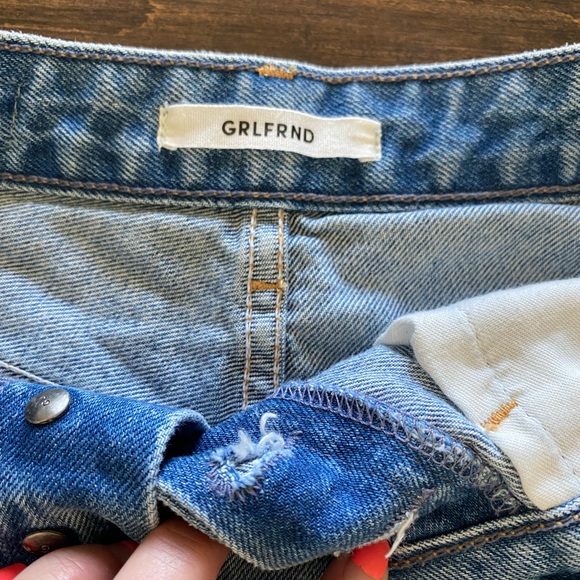 GFRND distressed light wash cut off shorts size 25 - Picture 3 of 3